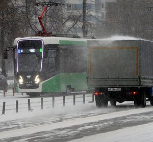 В-российском-городе-начался-снежный-апокалипсис
