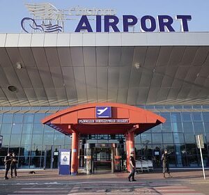 Украинку-задержали-в-аэропорту-европейского-города-с-десятками-патронов-в-багаже