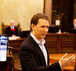 Экс-канцлер-Австрии-обжалует-приговор-за-ложные-показания