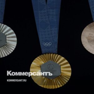 С-башней-на-шее:-оргкомитет-Олимпийских-игр-2024-представил-дизайн-медалей-//-Фотофакт