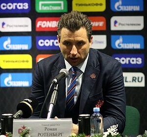 Главный-тренер-СКА-одной-фразой-оценил-поражение-в-первом-матче-Кубка-Гагарина