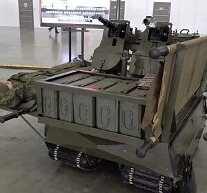Российский-войска-получат-первые-30-робототехнических-транспортных-платформ