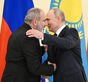 Путин-начал-переговоры-с-Пашиняном