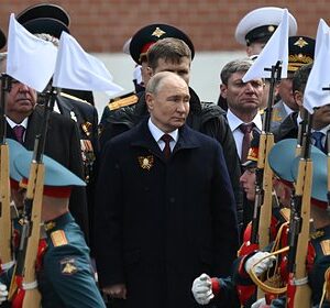 Путин-пообещал-военным-расширить-линейку-российских-боевых-аппаратов
