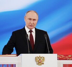 В-Кремле-ответили-на-вопрос-о-первой-встрече-Путина-с-новым-правительством