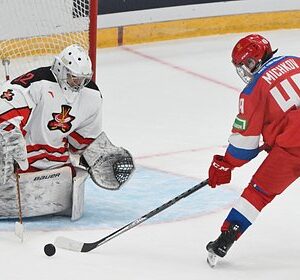 19-летний-российский-хоккеист-перейдет-в-клуб-НХЛ