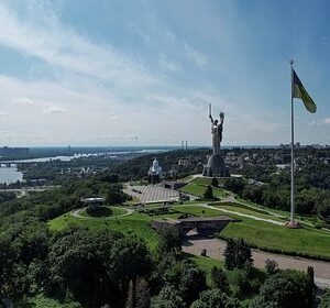 Киевлян-призвали-закрывать-окна-из-за-ухудшения-воздуха